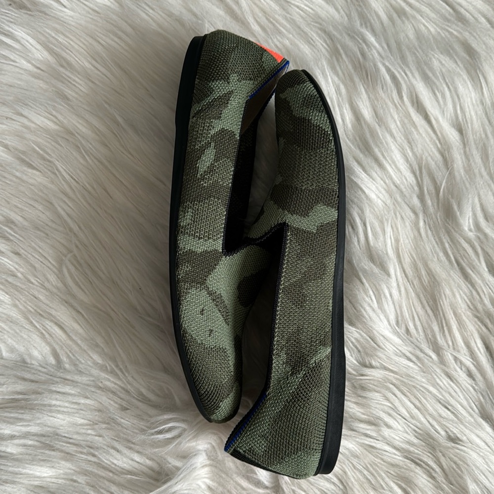 Rothy's Olive Green Camo Round Toe Loafers Size 8 - Picture 4 of 14